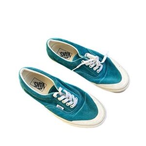 Vans Women's Turquoise Canvas Sneakers